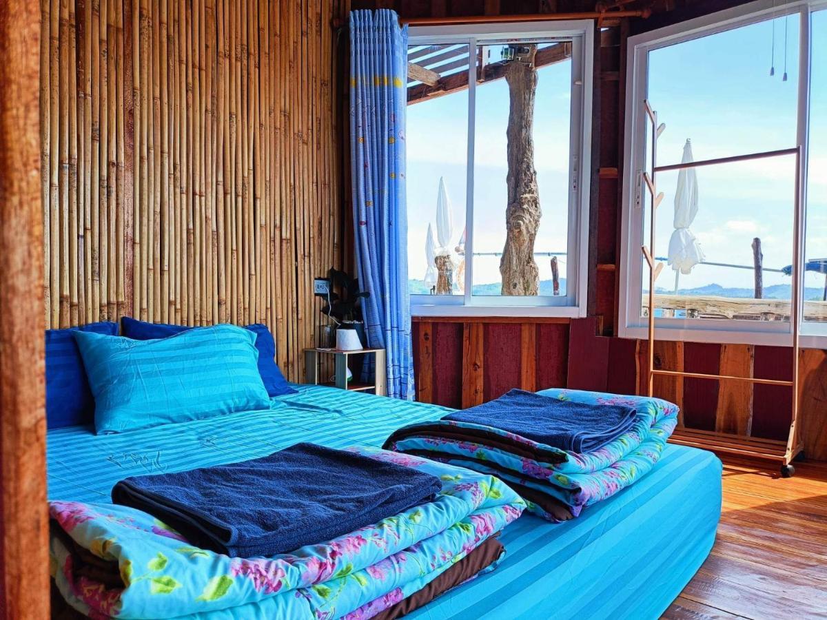 Homestay&Chaoleyseafoodrestaurant Ko Pu ภายนอก รูปภาพ