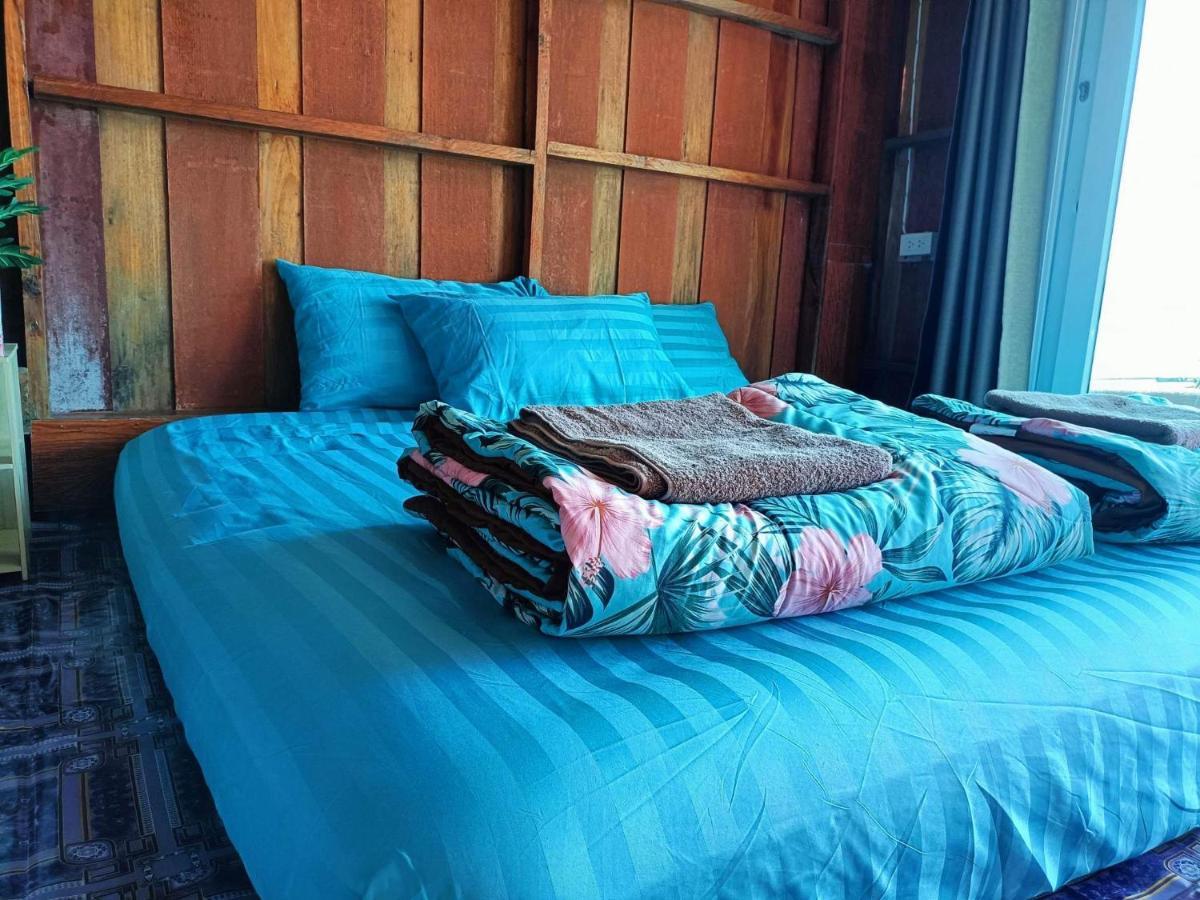 Homestay&Chaoleyseafoodrestaurant Ko Pu ภายนอก รูปภาพ